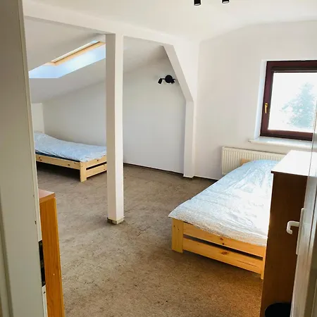 호스텔 Marki Hostel 마르키